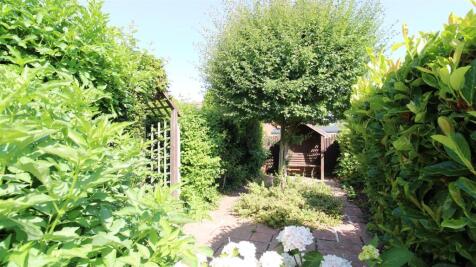 &#34;Secret Garden&#34;