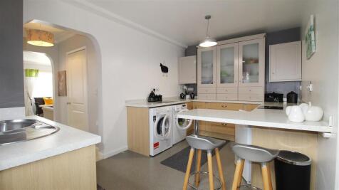 Annexe Kitchen / Breakfast Room.jpg