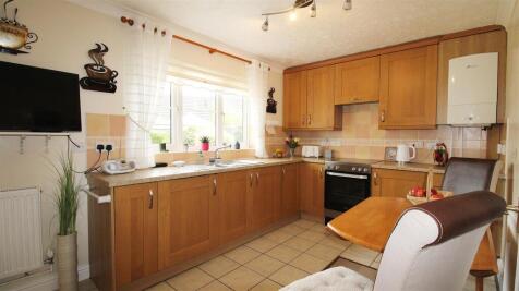 Kitchen / Breakfast Room