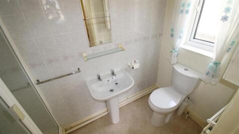 En-Suite Shower