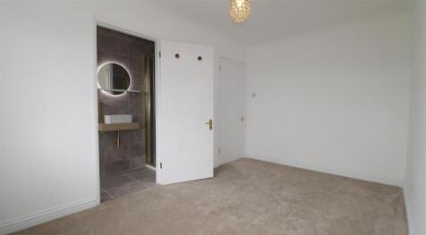 Guest Bedroom and EnSuite