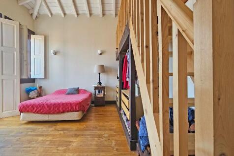 Property Image 39