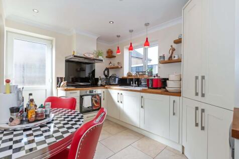 Pier Road_30