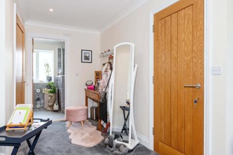 Pier Road_13
