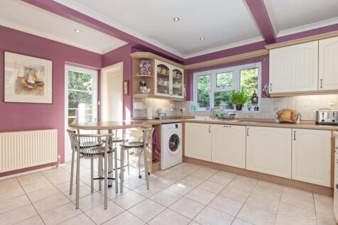 4 Offington Lane_16