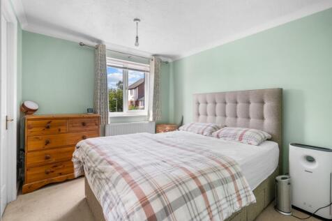 11-web-or-mls-78 WOODBURY ROAD FINISHED EDITS-7