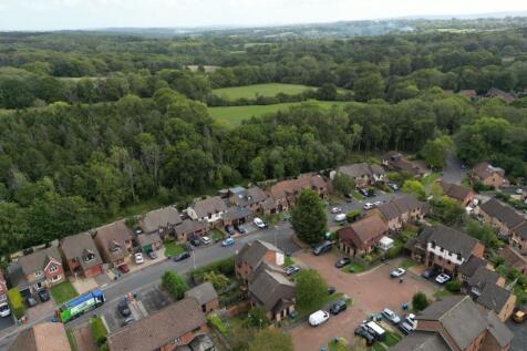 24-web-or-mls-78 WOODBURY ROAD FINISHED EDITS-20