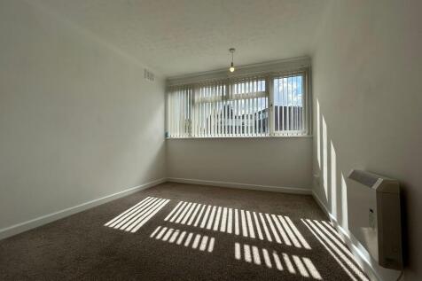 IMG-20250904-WA00...