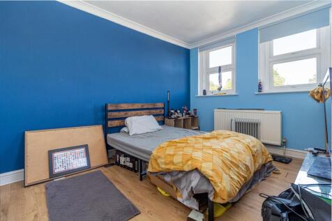 Bedroom-3-1 28.jpg