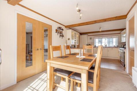 Dining-room-2.jpg