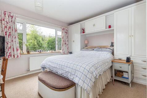 Bedroom-1-2.jpg