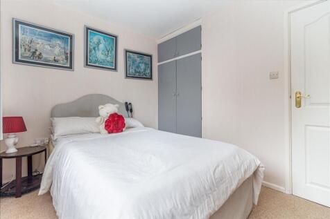 Bedroom-2-4.jpg