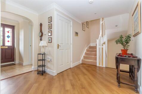 Hallway-2.jpg