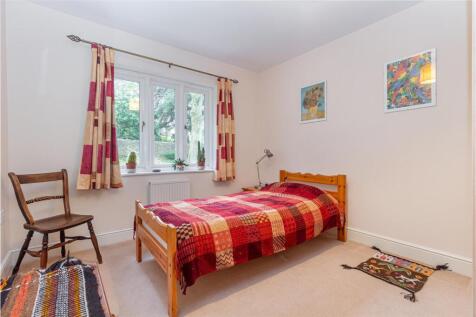 Bedroom-2-2.jpg