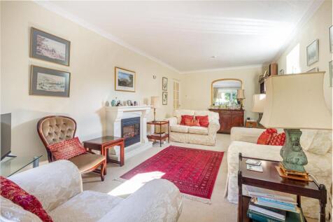 Living-room-4.jpg