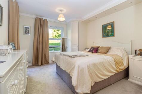 Bedroom-1-2.jpg