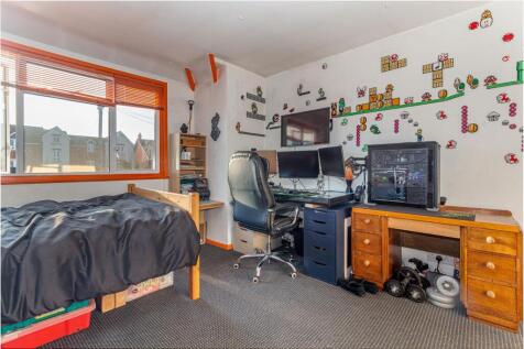 Bedroom-1-1 45.jpg