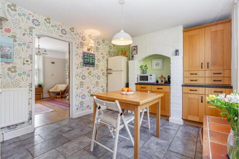 Diner-kitchen-2.jpg