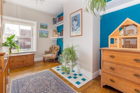 Bedroom-4-1.jpg