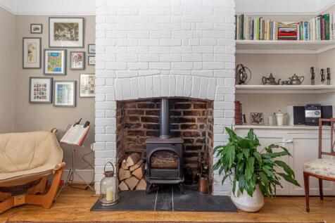 Fireplace.jpg