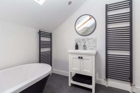 Bathroom-2.jpg