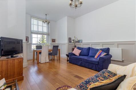 Living-room-3.jpg