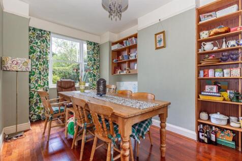 Dining-room-1.jpg