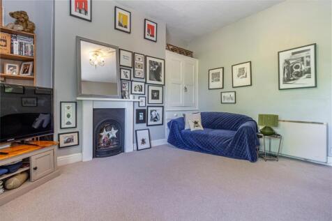 Living-room-2.jpg