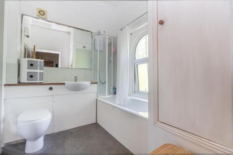 Bathroom-1.jpg