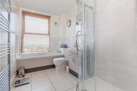 Bathroom-1.jpg