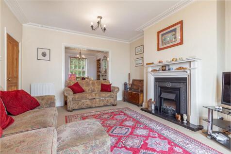 Living-room-3.jpg