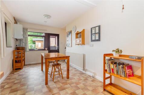 Dining-room-1.jpg