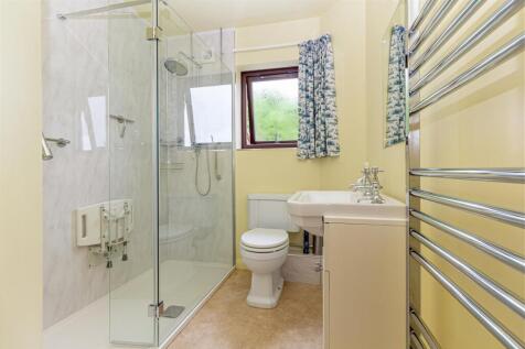 Bathroom-1.jpg