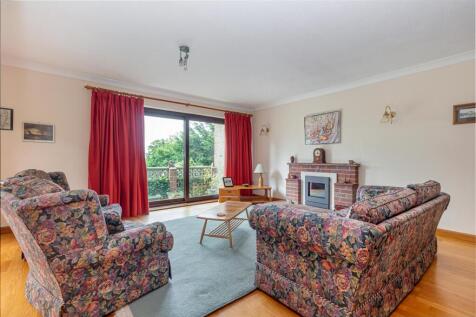 Living-room-2.jpg