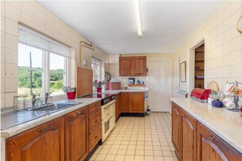 Kitchen-2.jpg