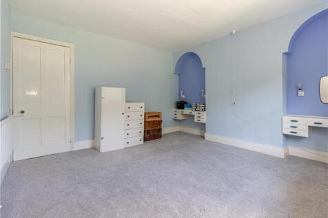 Bedroom-2-2.jpg
