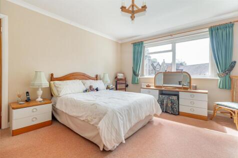 Bedroom-1-2.jpg
