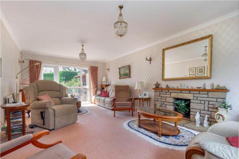 Living-room-4.jpg