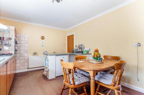 Kitchen-3.jpg