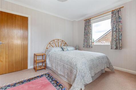 Bedroom-2-2.jpg