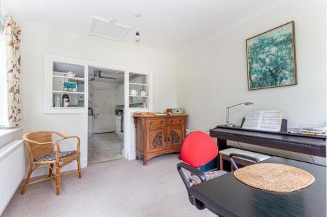Dining-room-2.jpg