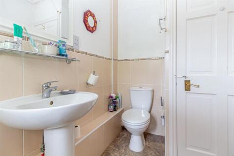 Bathroom-2.jpg