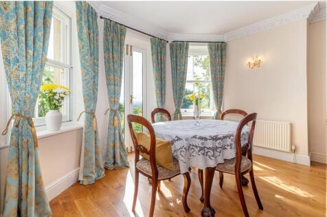 Dinnig-area1.jpg