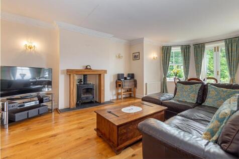 Living-room-2.jpg