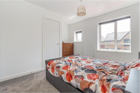 Bedroom-1-2.jpg