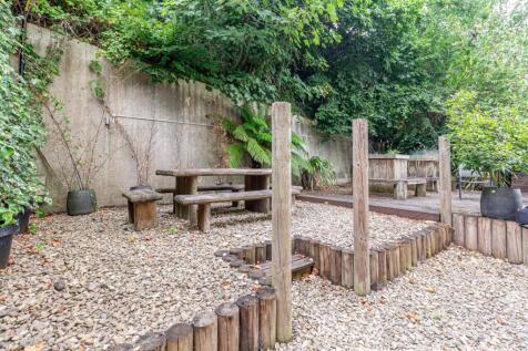 Garden-2.jpg