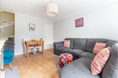 Living-room-1.jpg