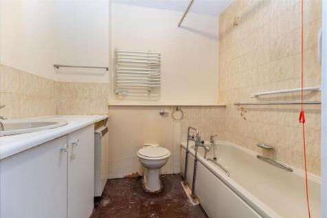 Bathroom-1.jpg