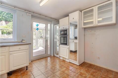 Kitchen-2.jpg