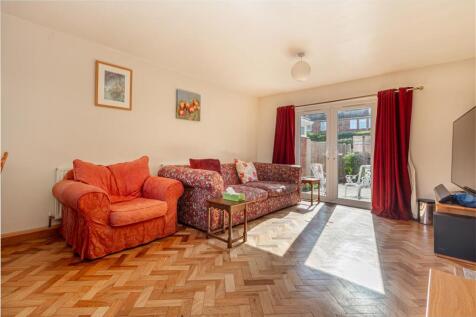 Living-room-1.jpg
